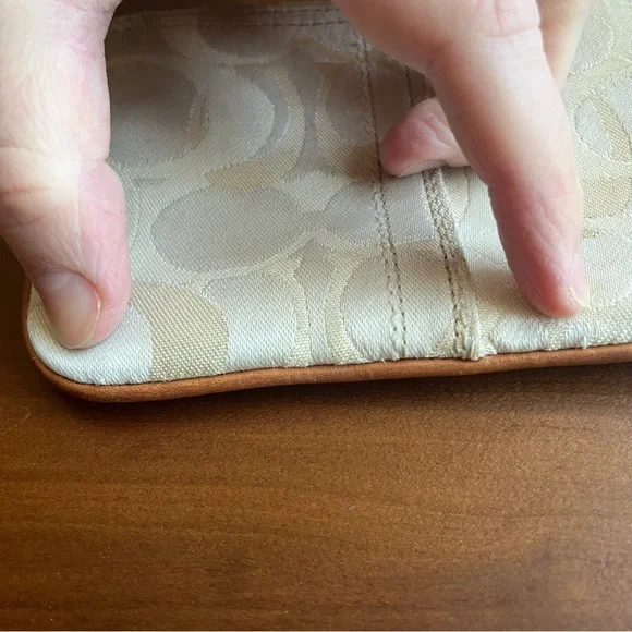 Coach Vintage Dragonfly Wristlet Wallet Clutch - Picture 13 of 15